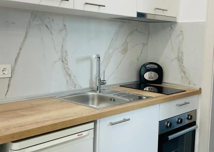 Athina Διαμέρισμα *